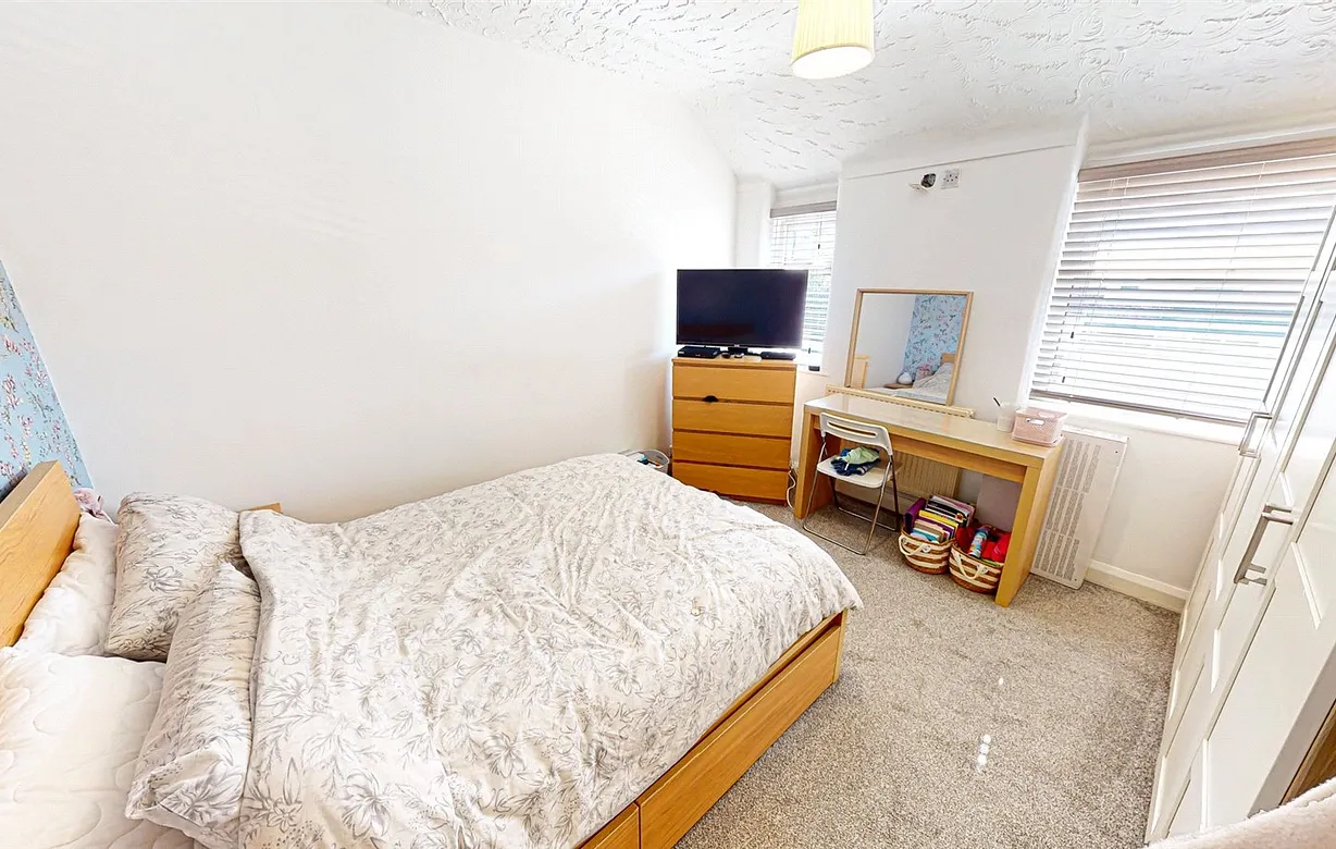 3 bedroom house for sale - Bentley Hurst