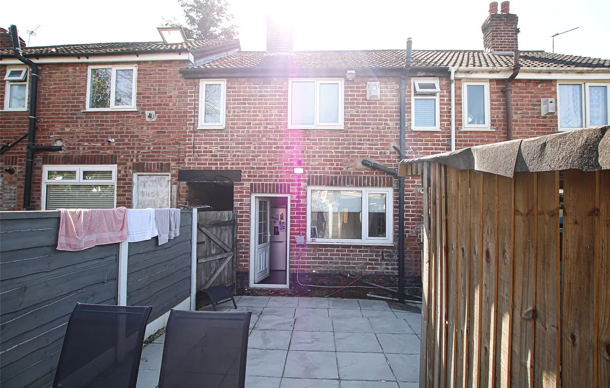 3 bedroom house for sale - Bentley Hurst