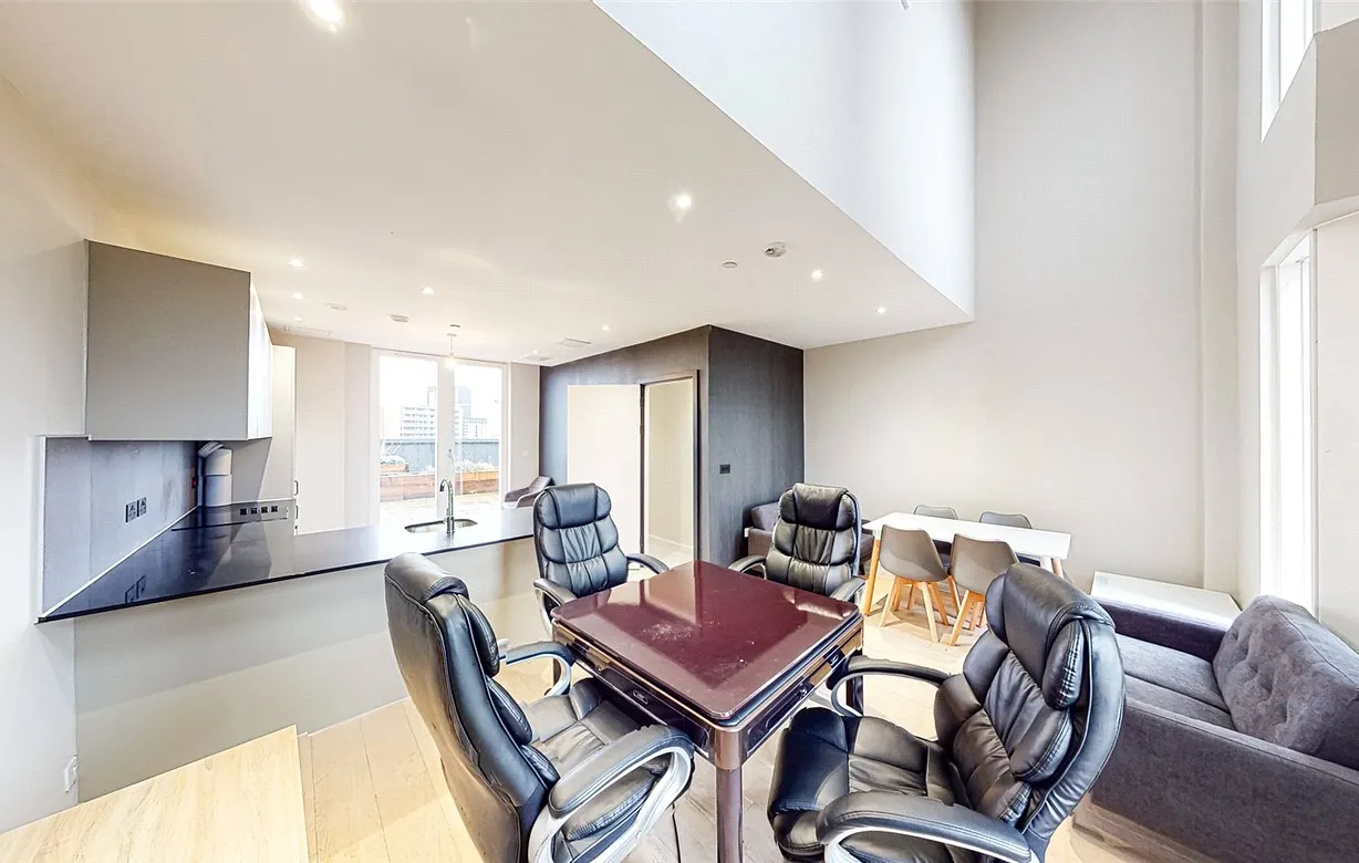 3 bedroom apartment to rent - Bentley Hurst