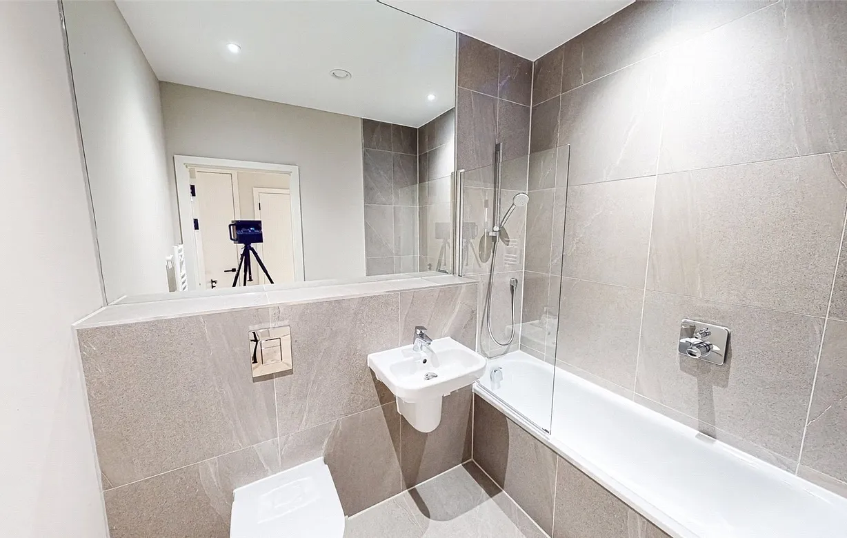 3 bedroom apartment to rent - Bentley Hurst