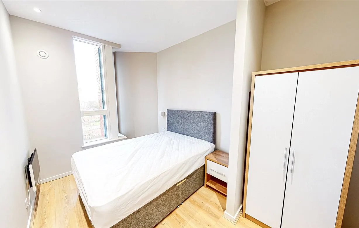 3 bedroom apartment to rent - Bentley Hurst