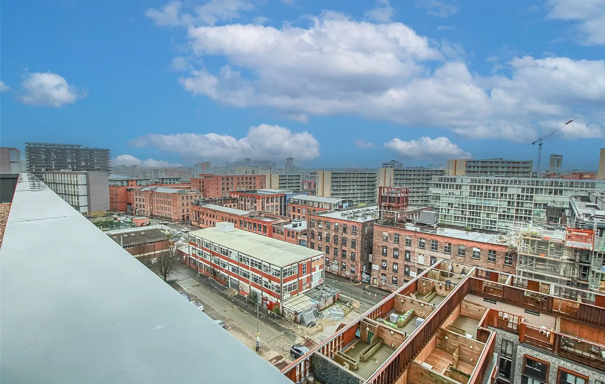 3 bedroom apartment to rent - Bentley Hurst