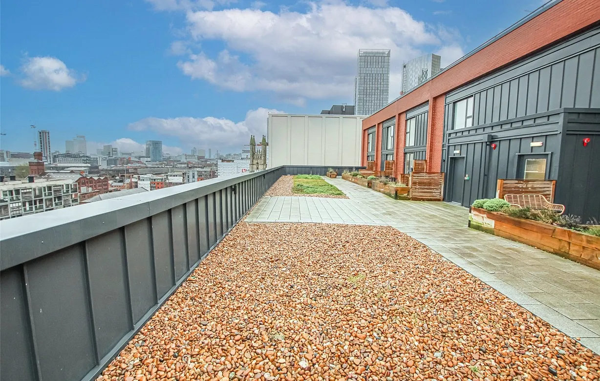 3 bedroom apartment to rent - Bentley Hurst