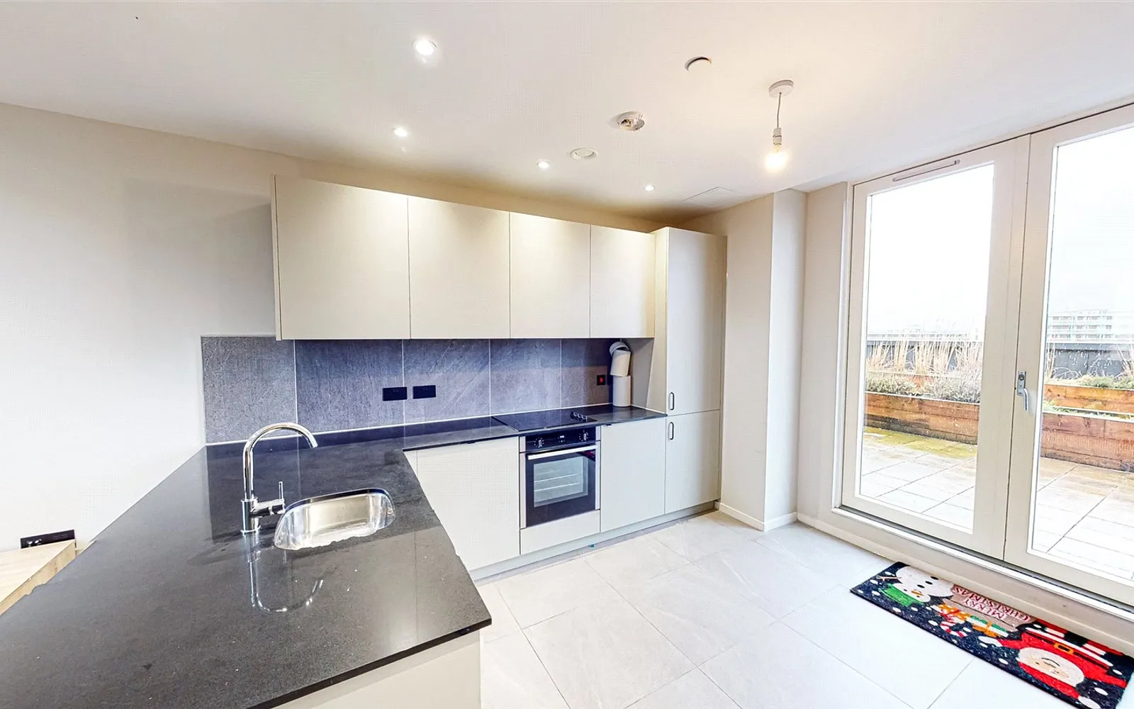 3 bedroom apartment to rent - Bentley Hurst