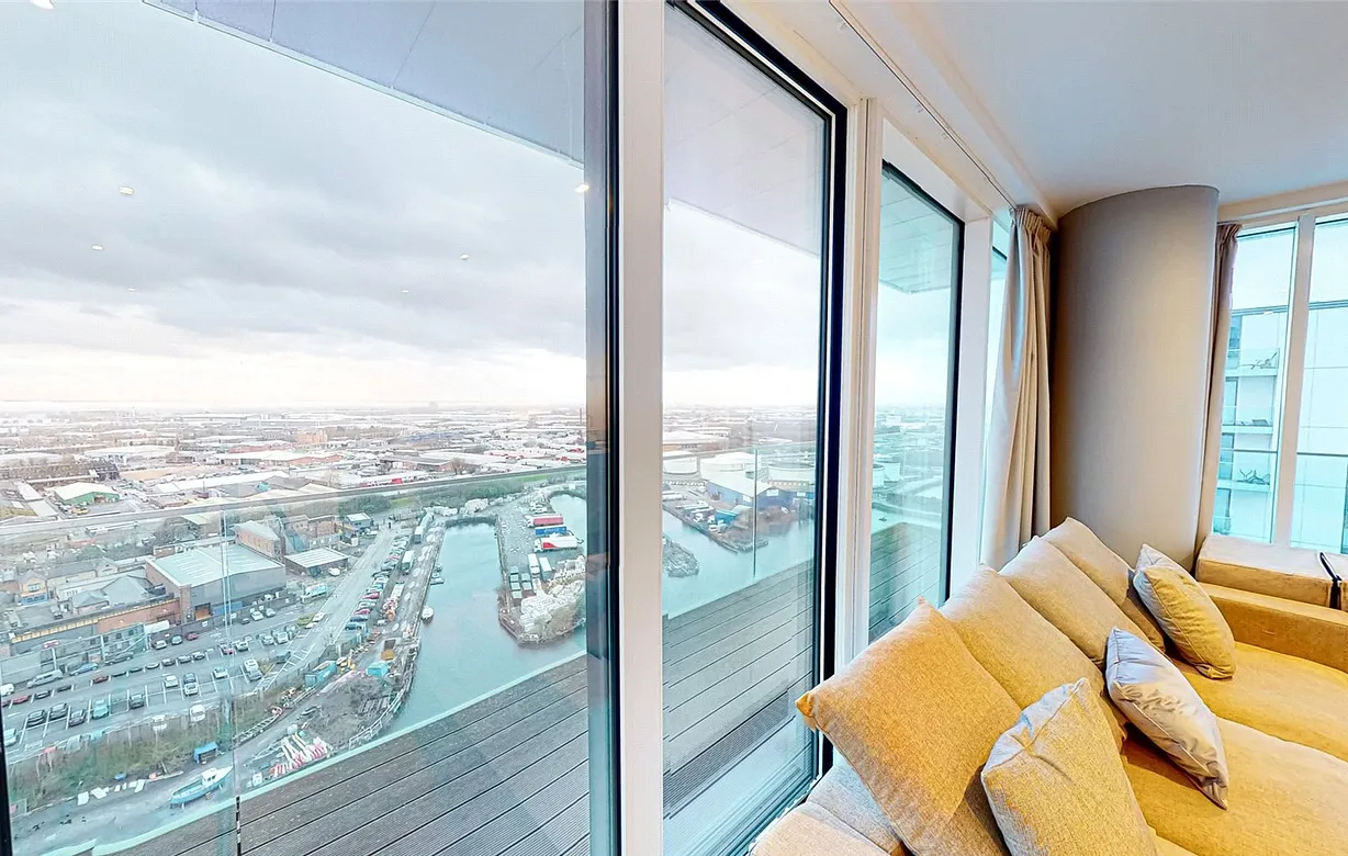 2 bedroom apartment for sale - Bentley Hurst