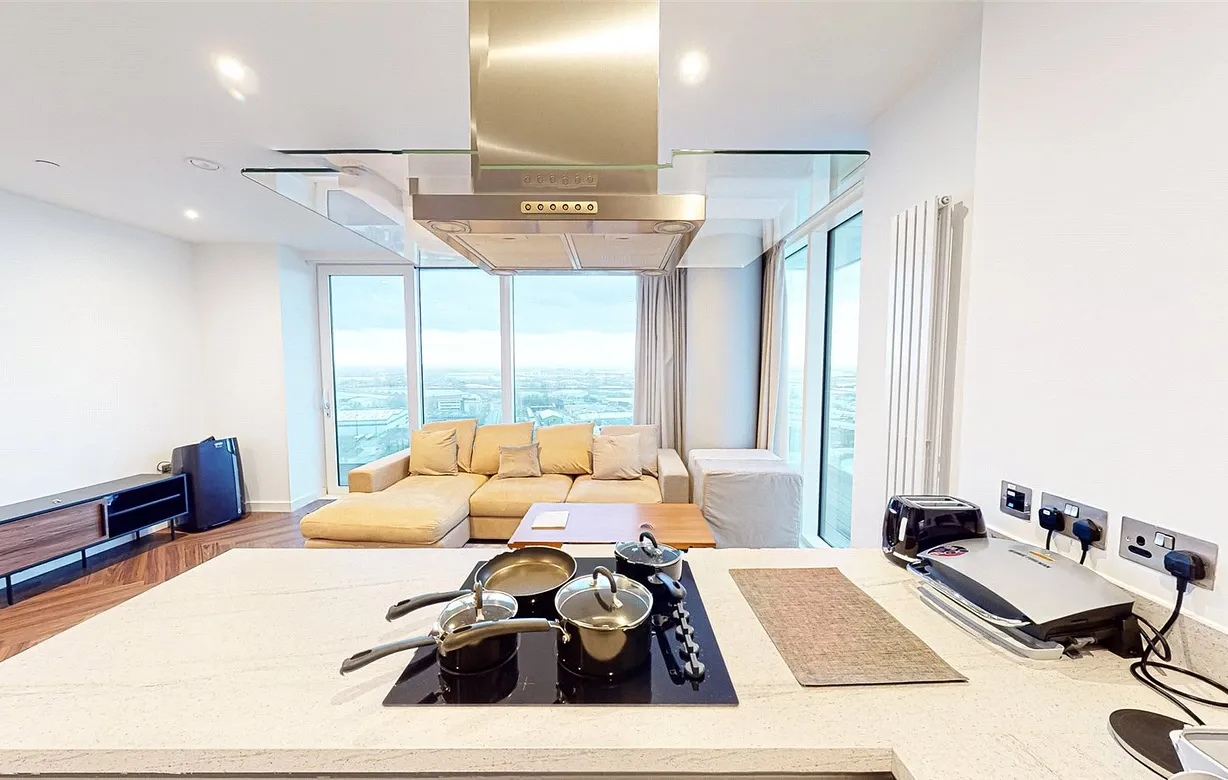 2 bedroom apartment for sale - Bentley Hurst