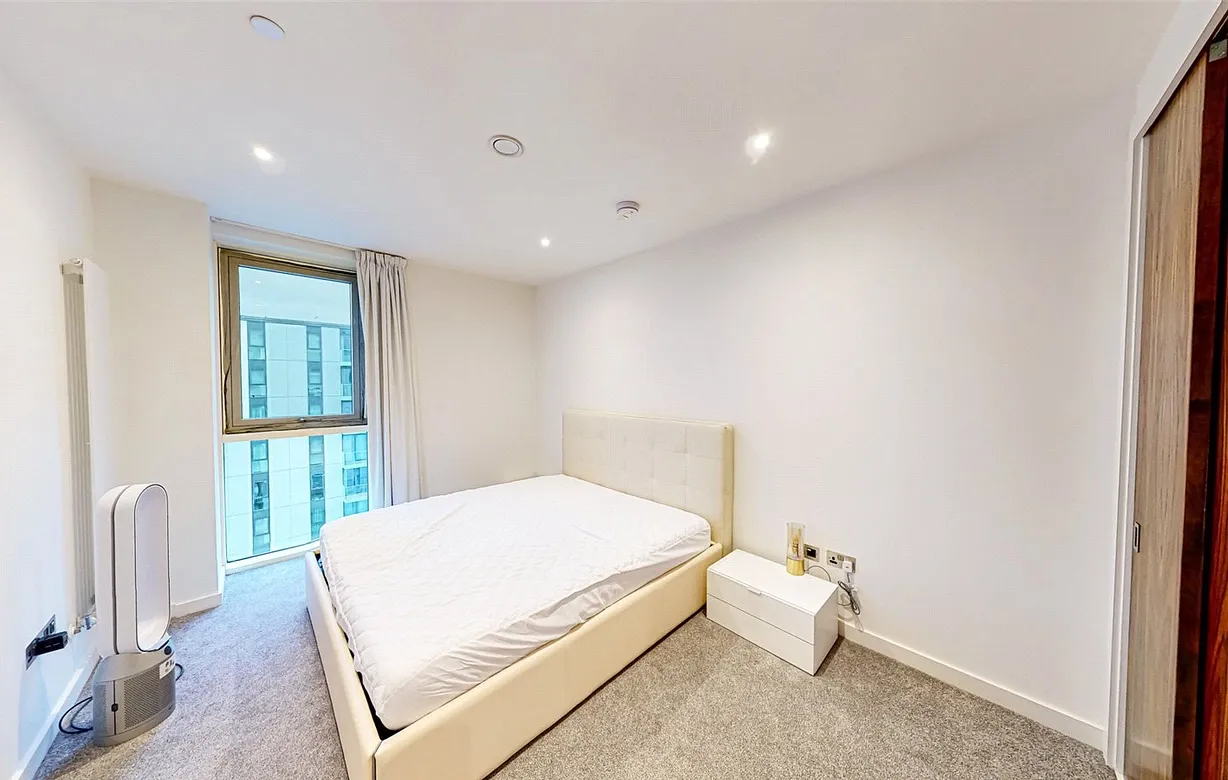 2 bedroom apartment for sale - Bentley Hurst