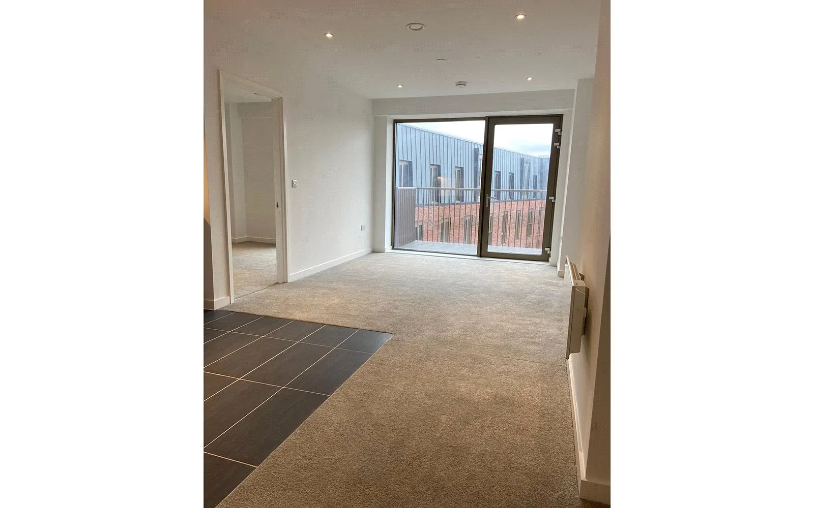 2 bedroom apartment to rent - Bentley Hurst