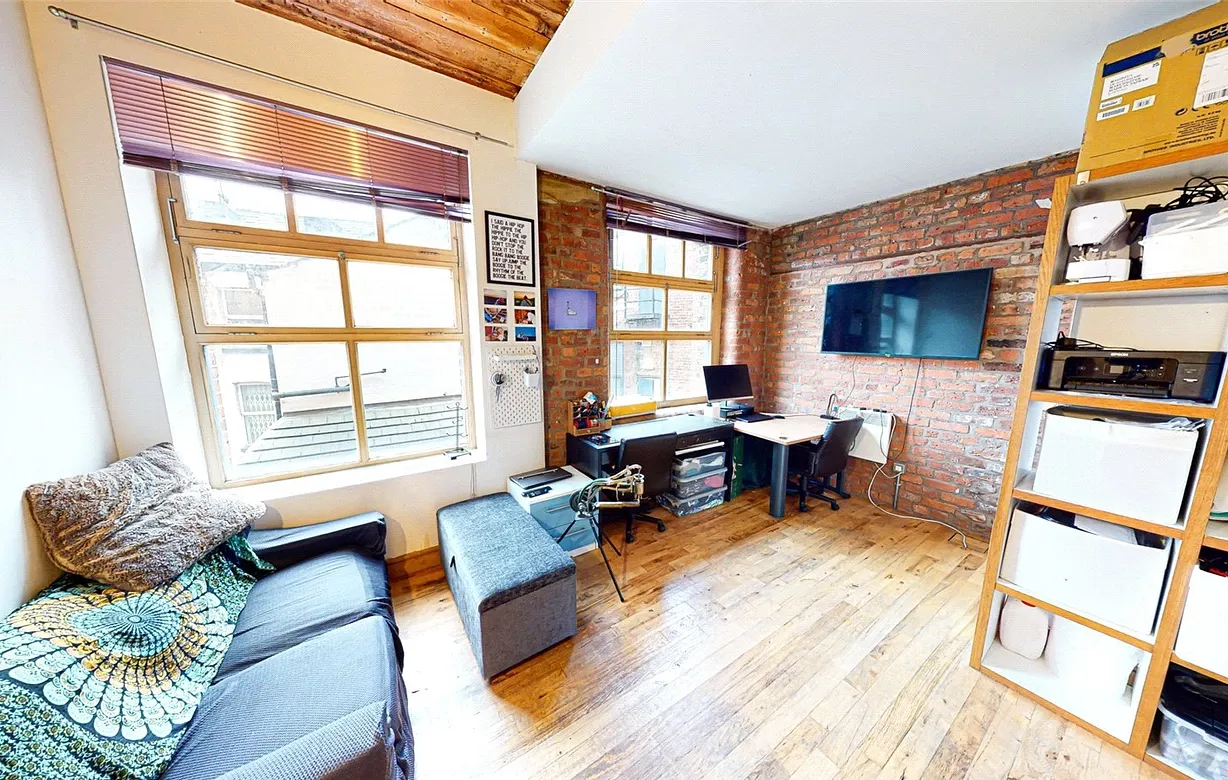 1 bedroom apartment to rent - Bentley Hurst