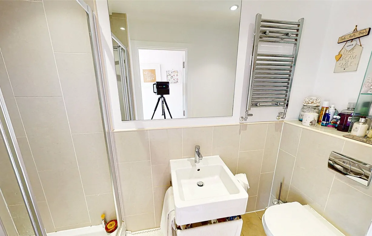 3 bedroom apartment for sale - Bentley Hurst