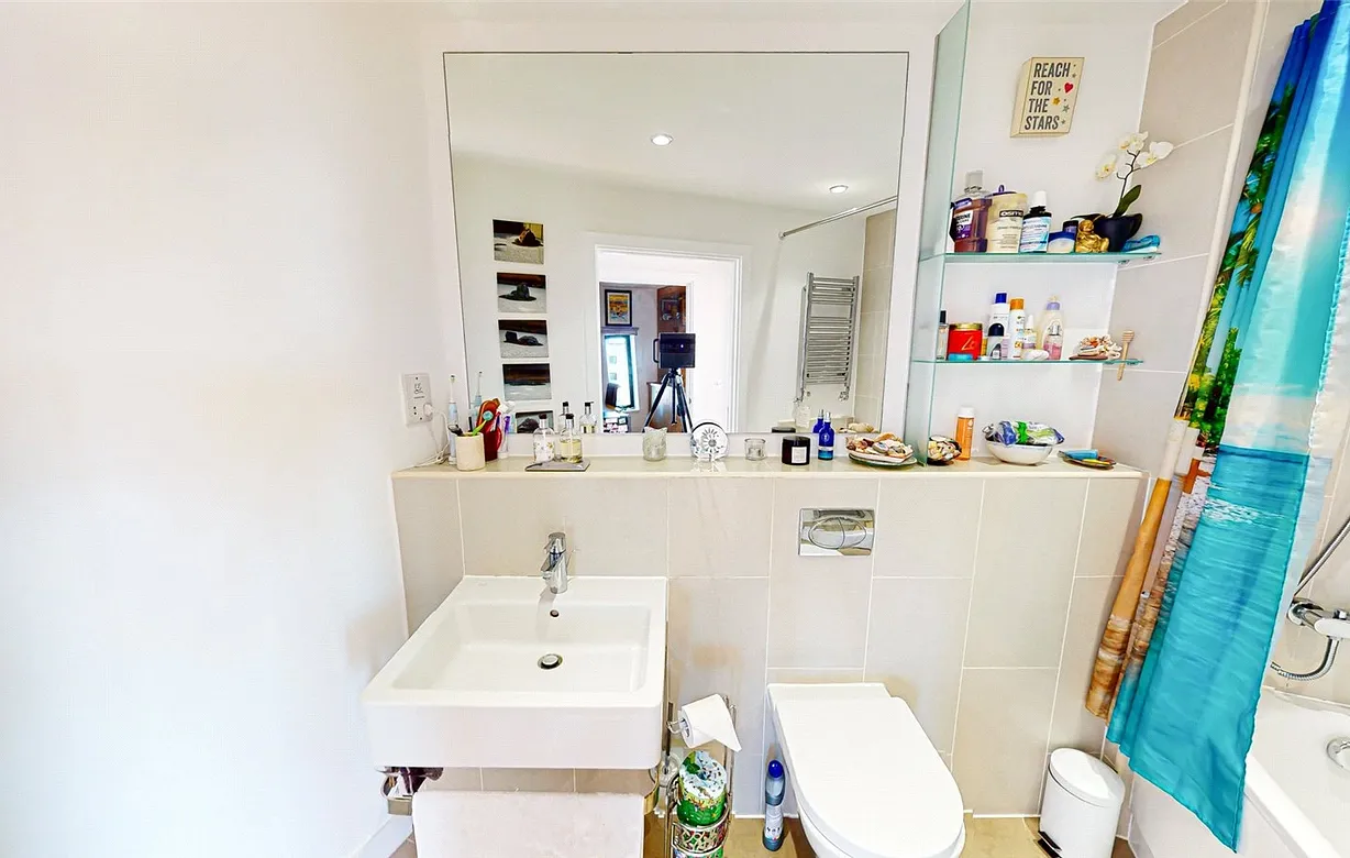 3 bedroom apartment for sale - Bentley Hurst