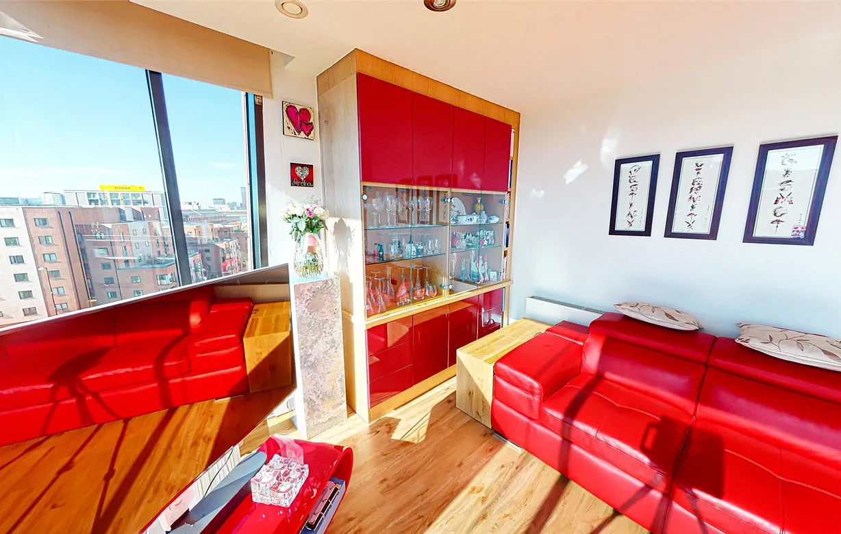 3 bedroom apartment for sale - Bentley Hurst