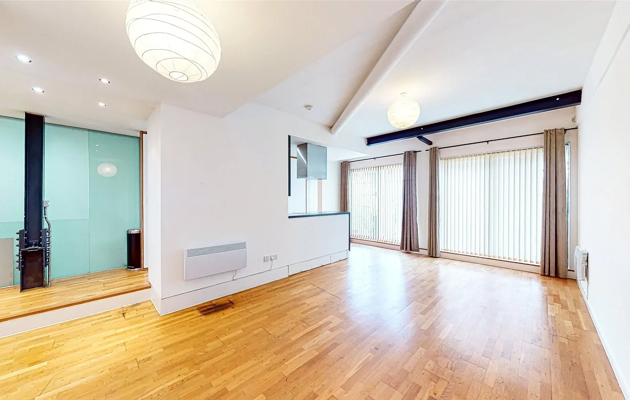 2 bedroom apartment to rent - Bentley Hurst