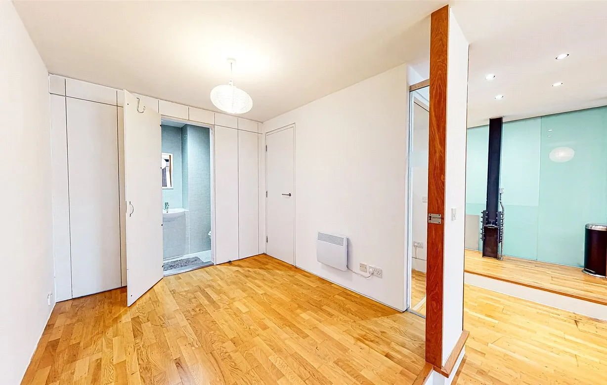 2 bedroom apartment to rent - Bentley Hurst