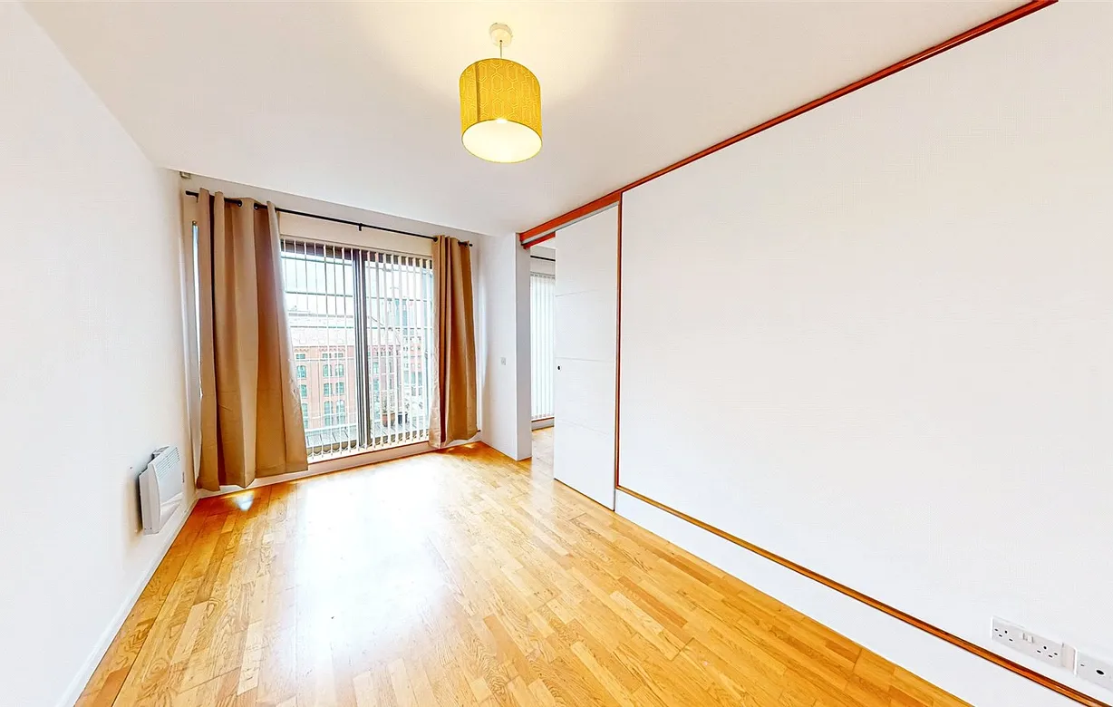 2 bedroom apartment to rent - Bentley Hurst