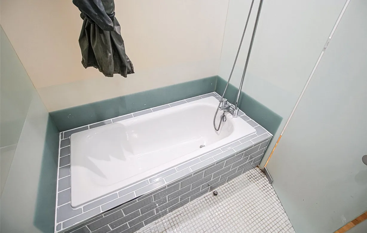 2 bedroom apartment to rent - Bentley Hurst