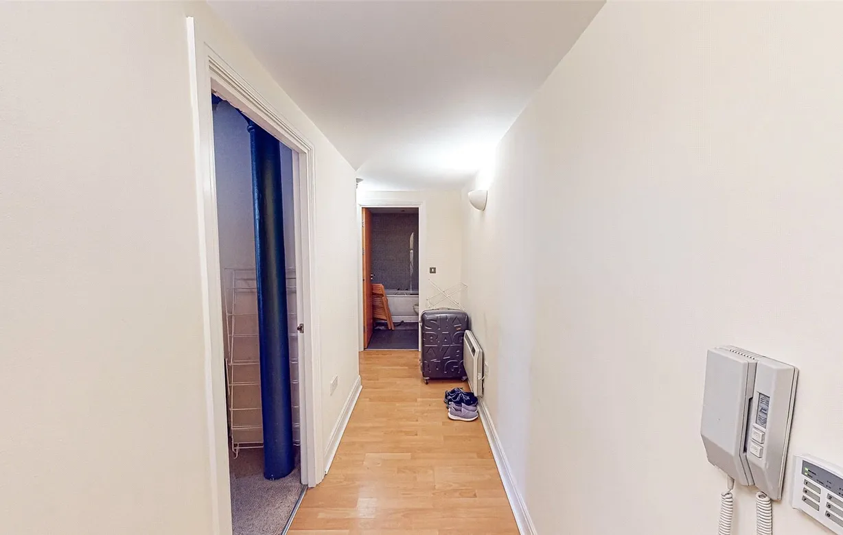 2 bedroom apartment to rent - Bentley Hurst