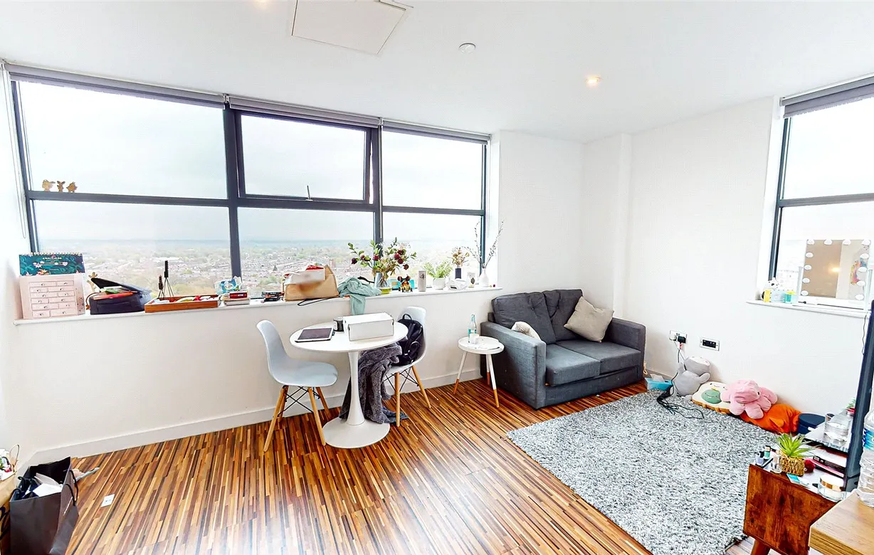 1 bedroom apartment for sale - Bentley Hurst
