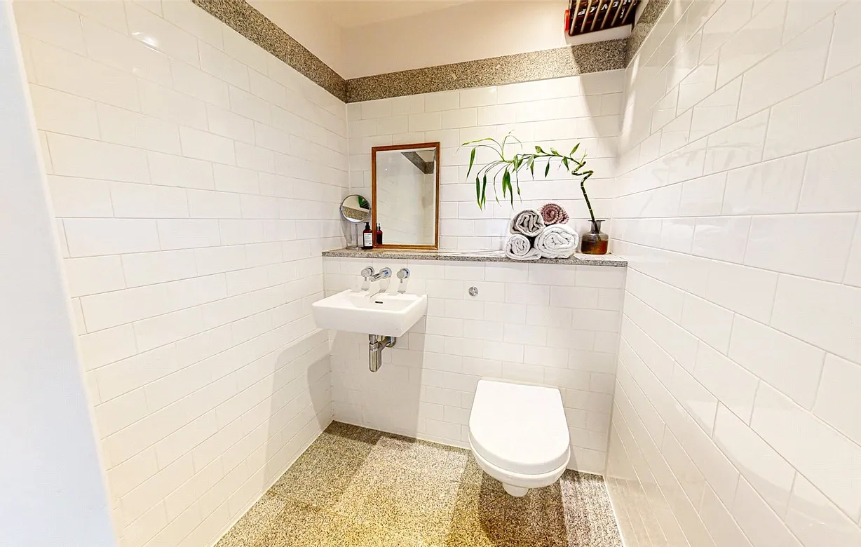 2 bedroom apartment for sale - Bentley Hurst