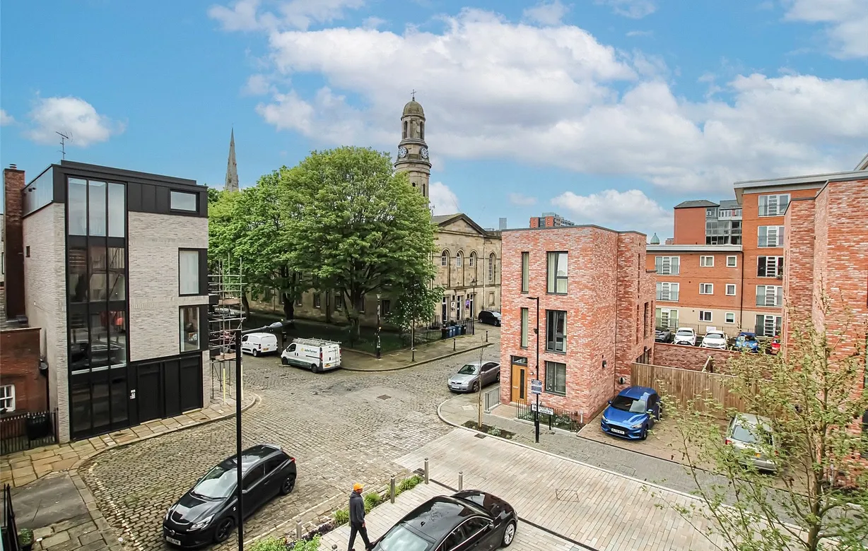 3 bedroom house to rent - Bentley Hurst