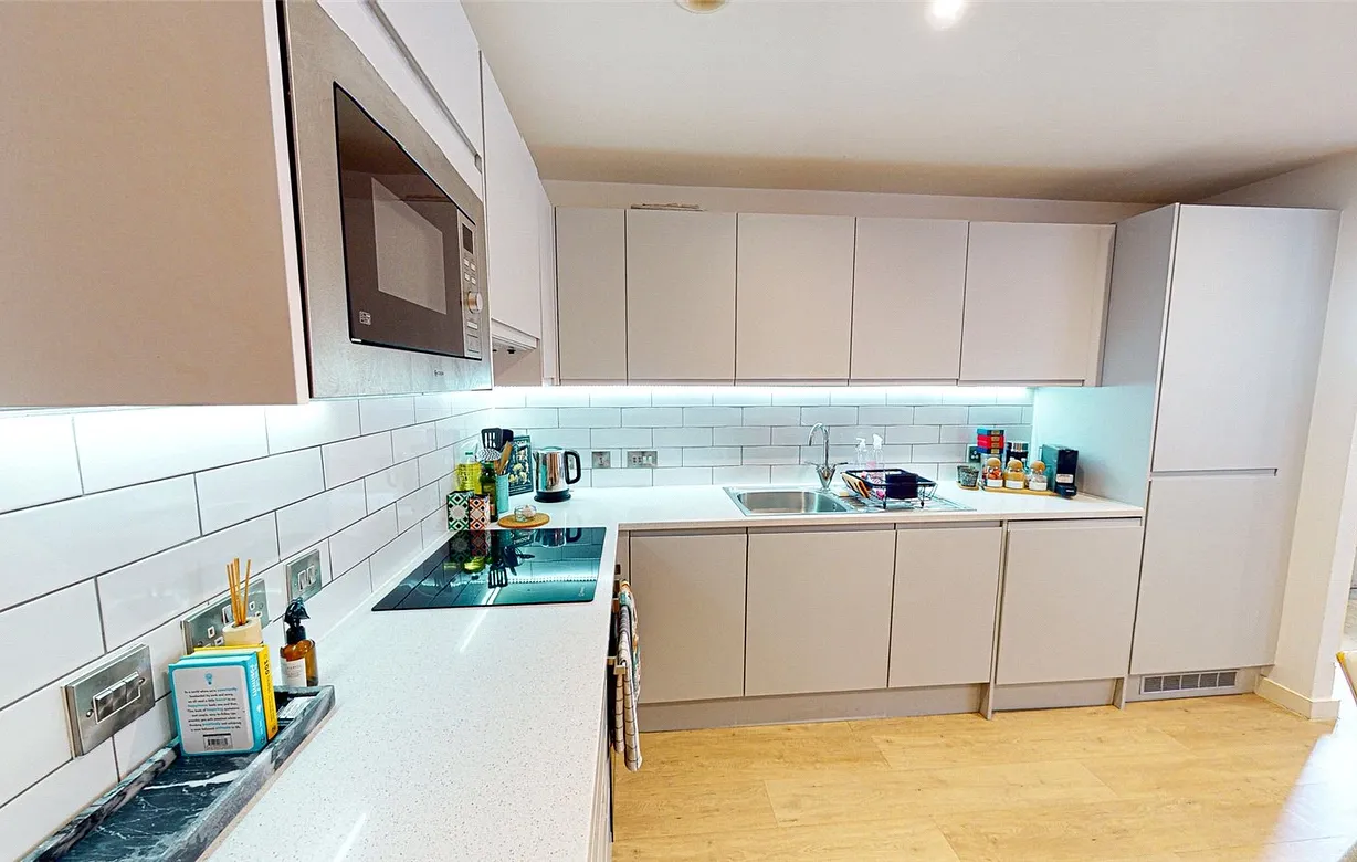 2 bedroom apartment for sale - Bentley Hurst