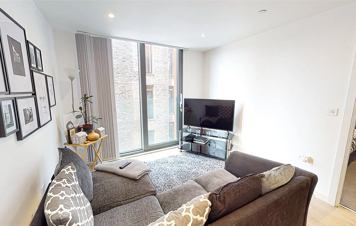 2 bedroom apartment for sale - Bentley Hurst