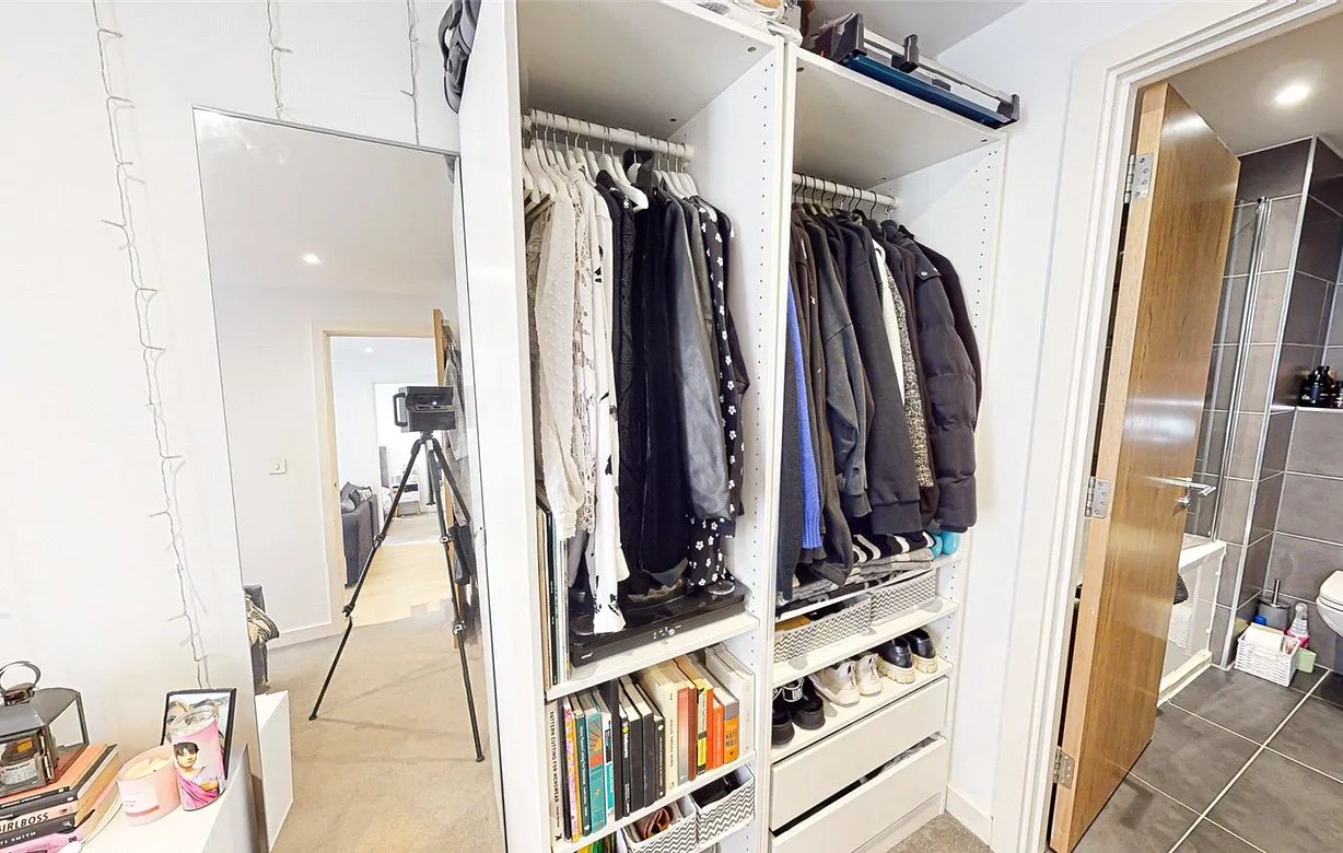 2 bedroom apartment for sale - Bentley Hurst