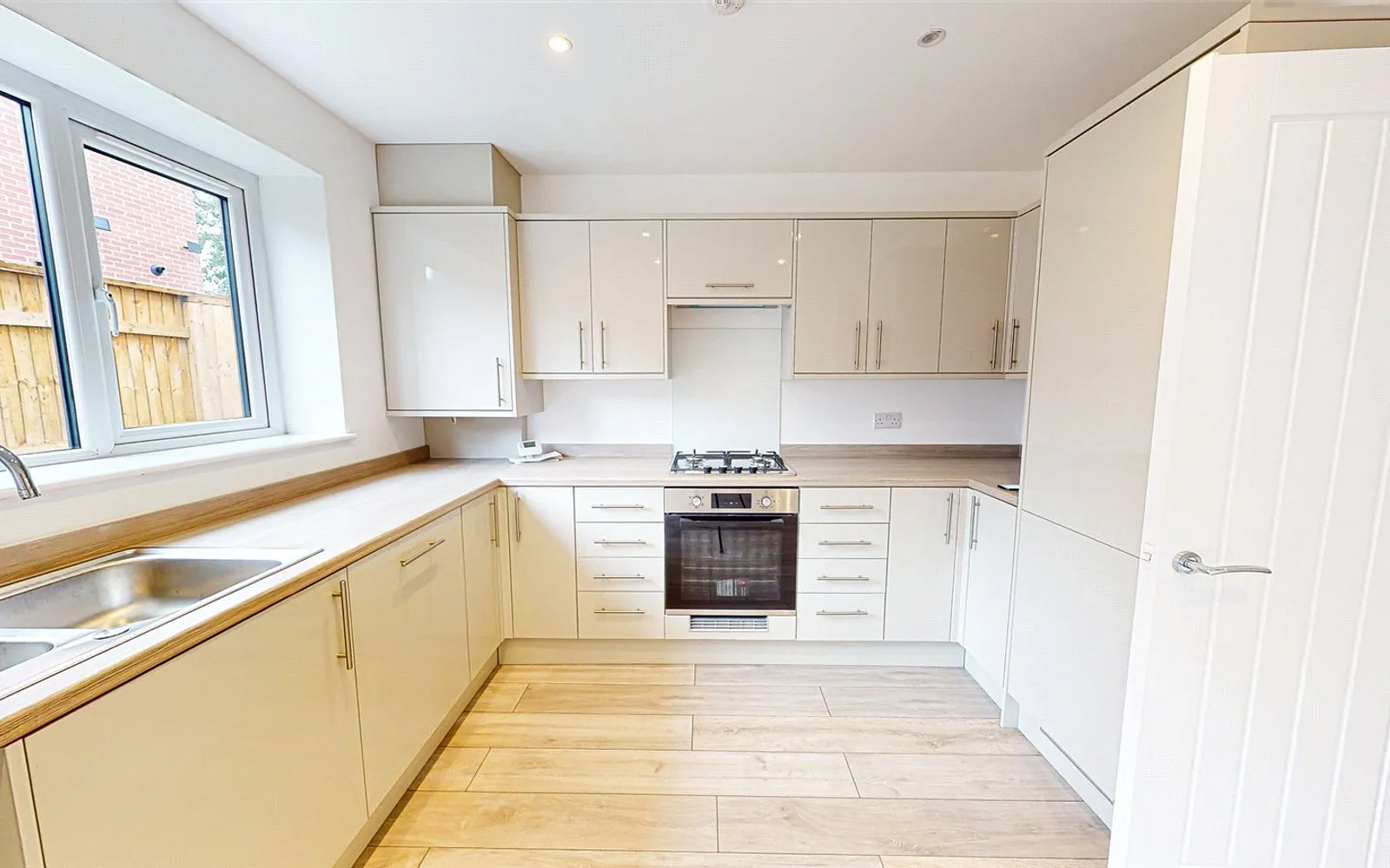 4 bedroom house for sale - Bentley Hurst