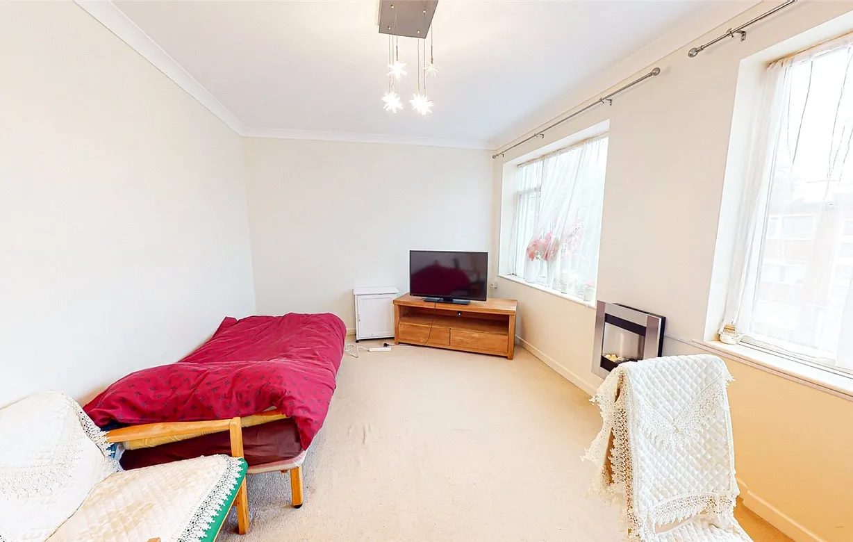 2 bedroom apartment for sale - Bentley Hurst
