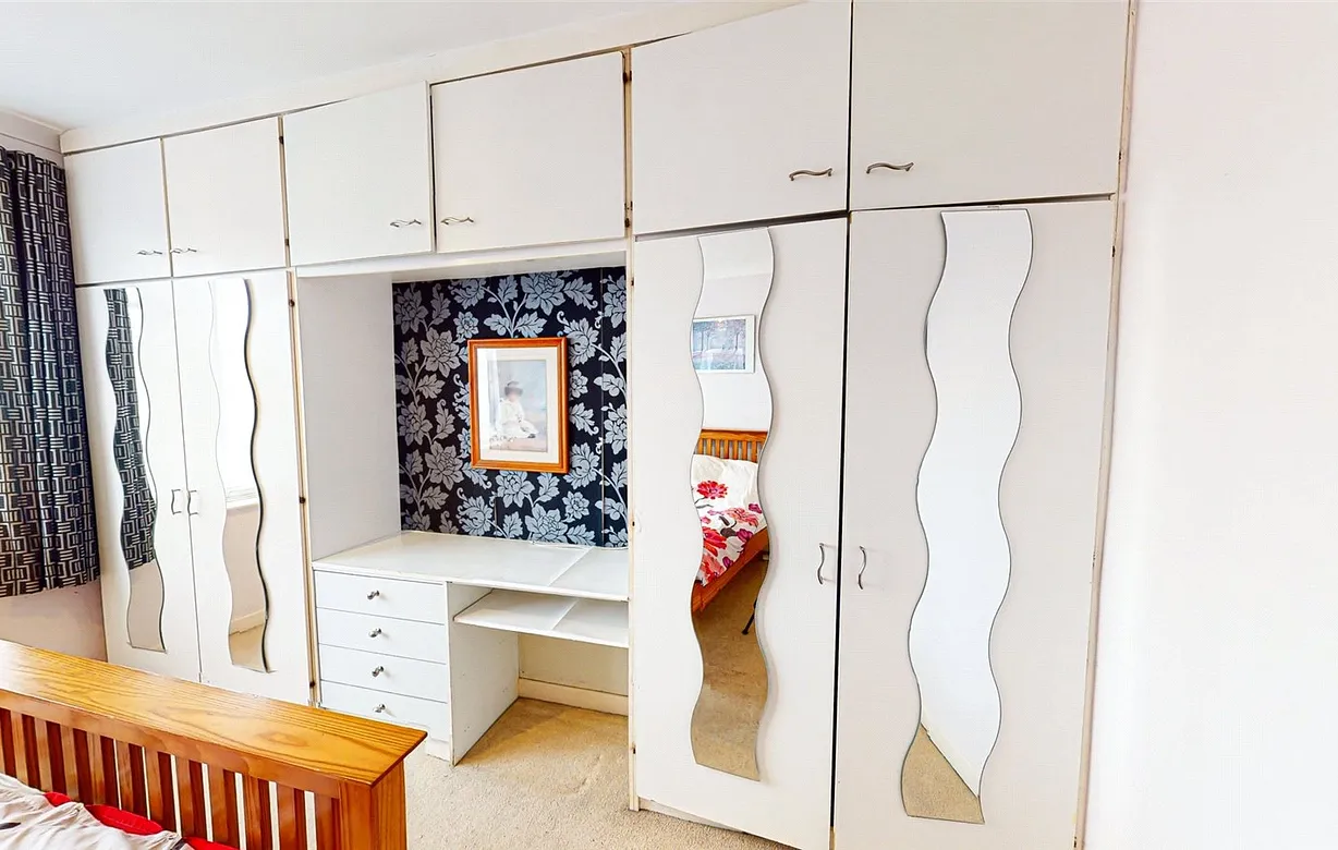 2 bedroom apartment for sale - Bentley Hurst