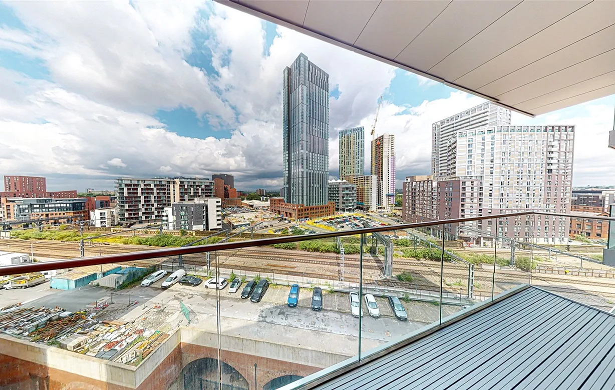 2 bedroom apartment to rent - Bentley Hurst