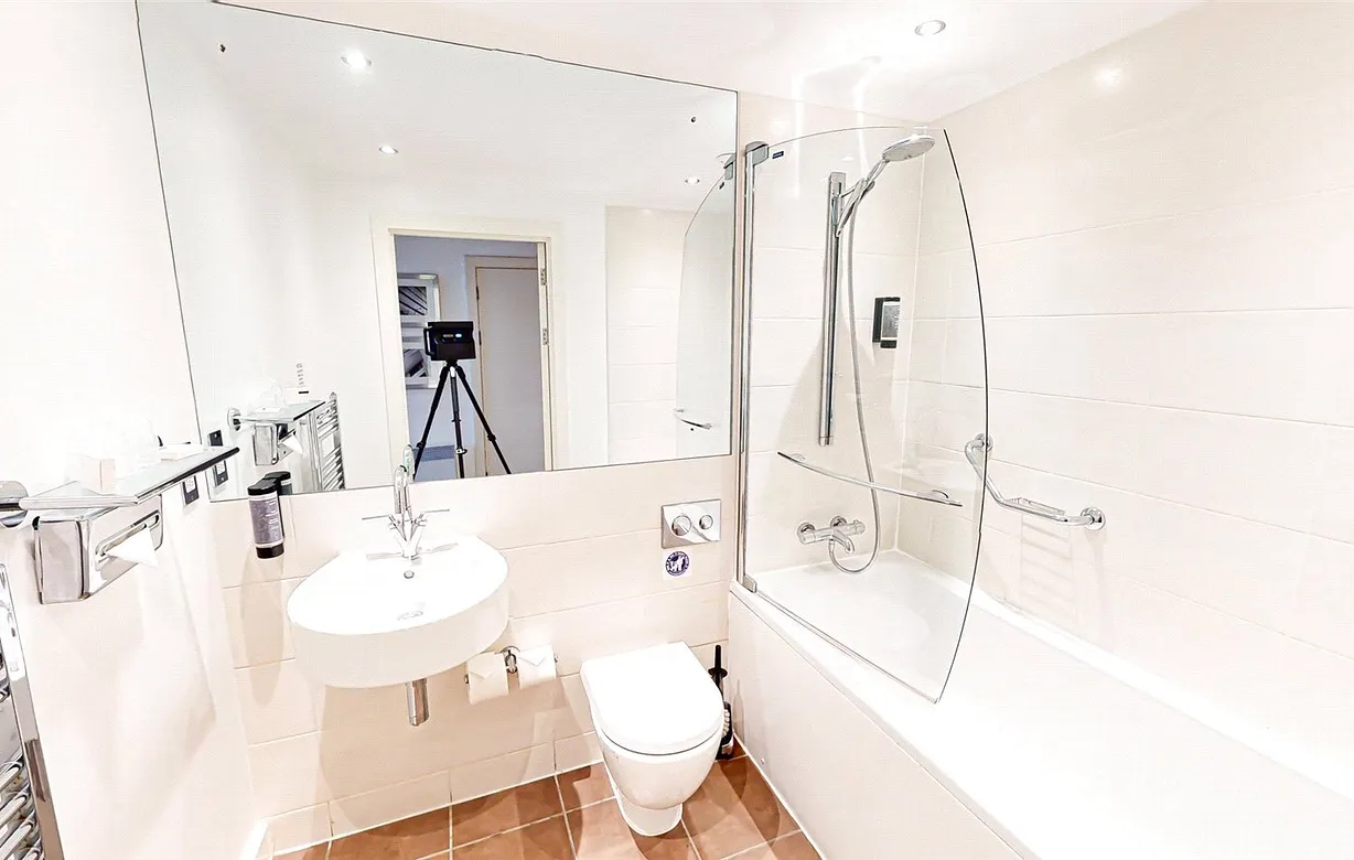 2 bedroom apartment to rent - Bentley Hurst