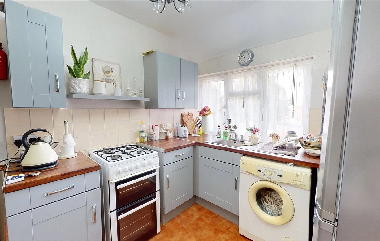 2 bedroom apartment for sale - Bentley Hurst