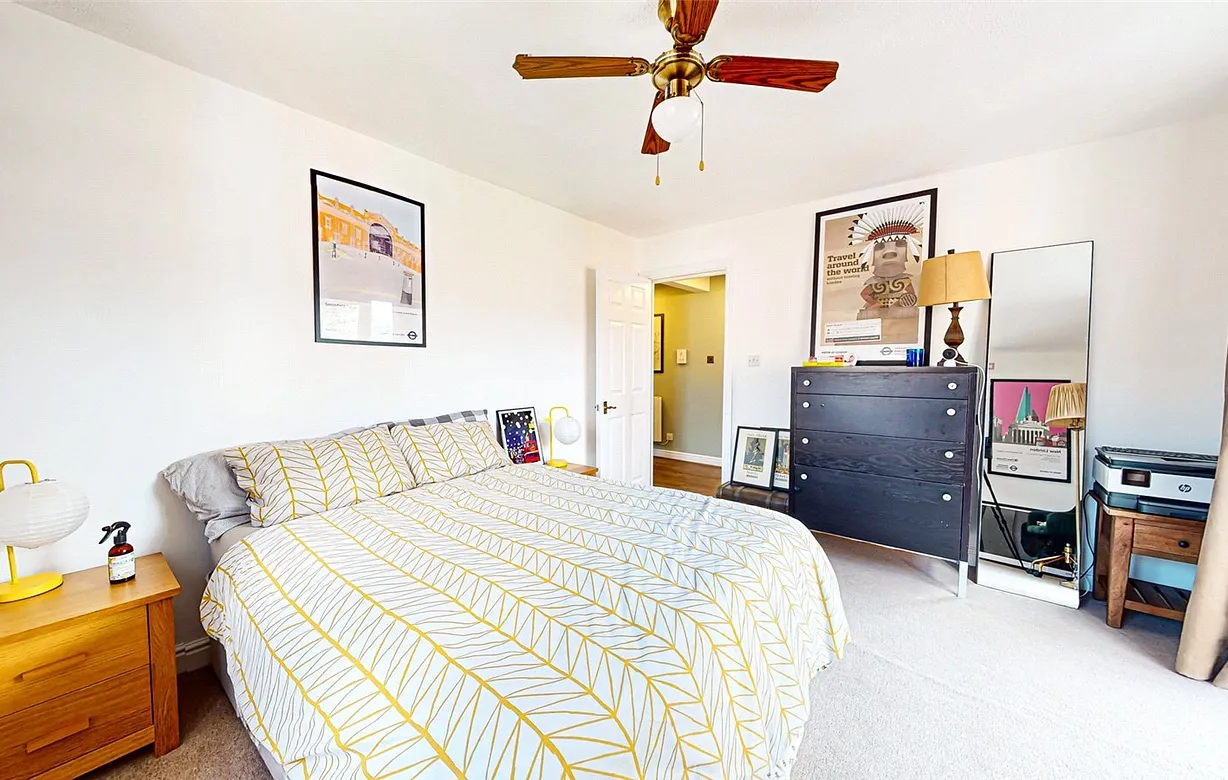 1 bedroom apartment for sale - Bentley Hurst