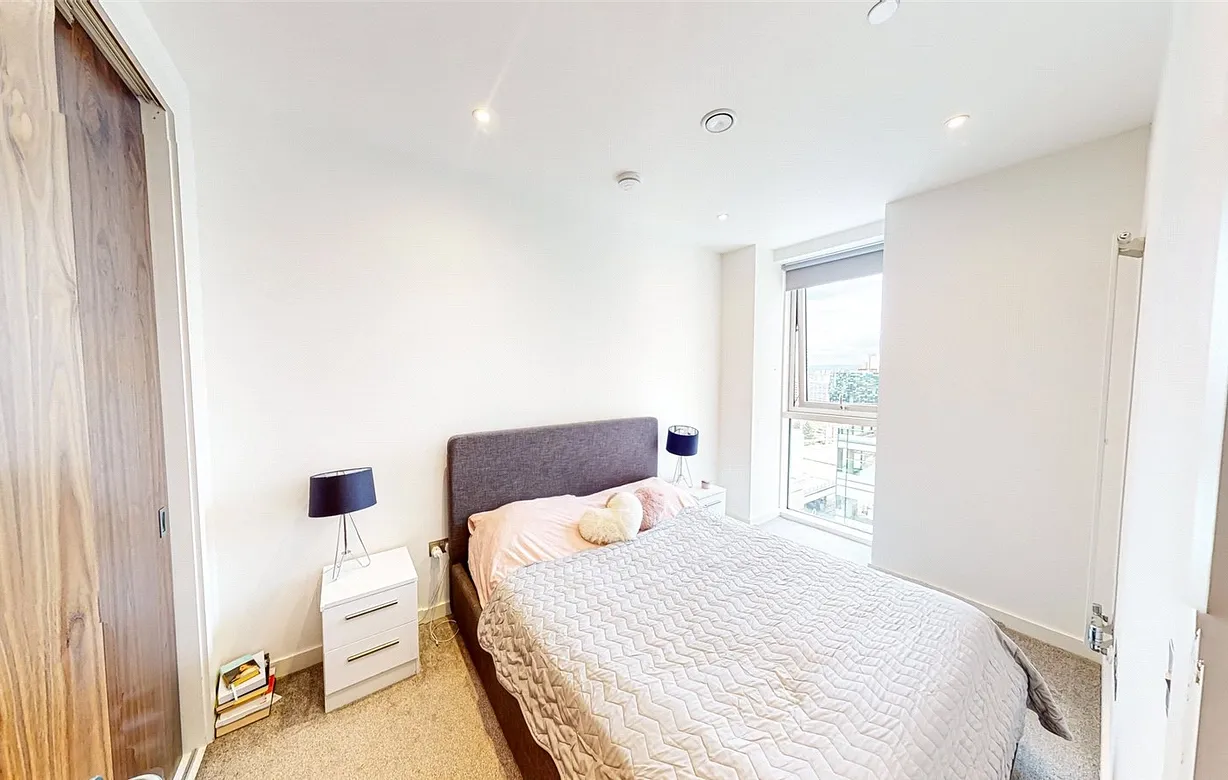 1 bedroom apartment to rent - Bentley Hurst