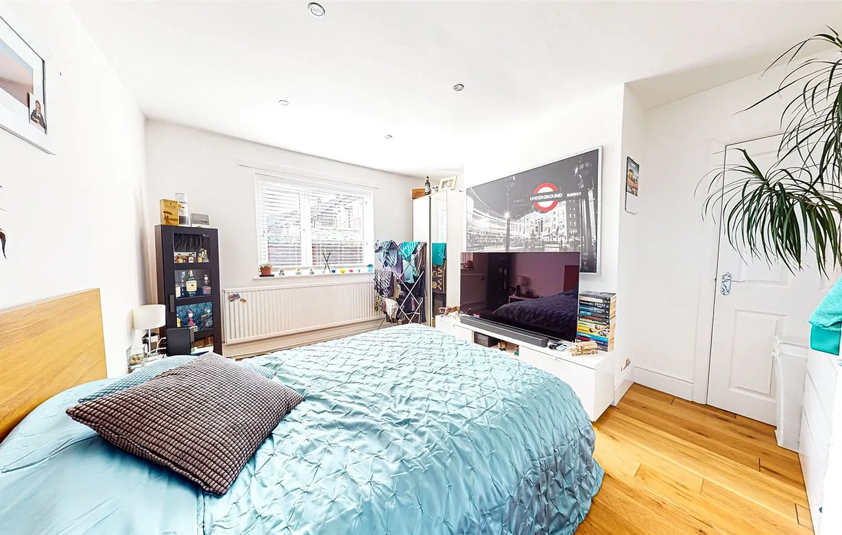 3 bedroom house for sale - Bentley Hurst