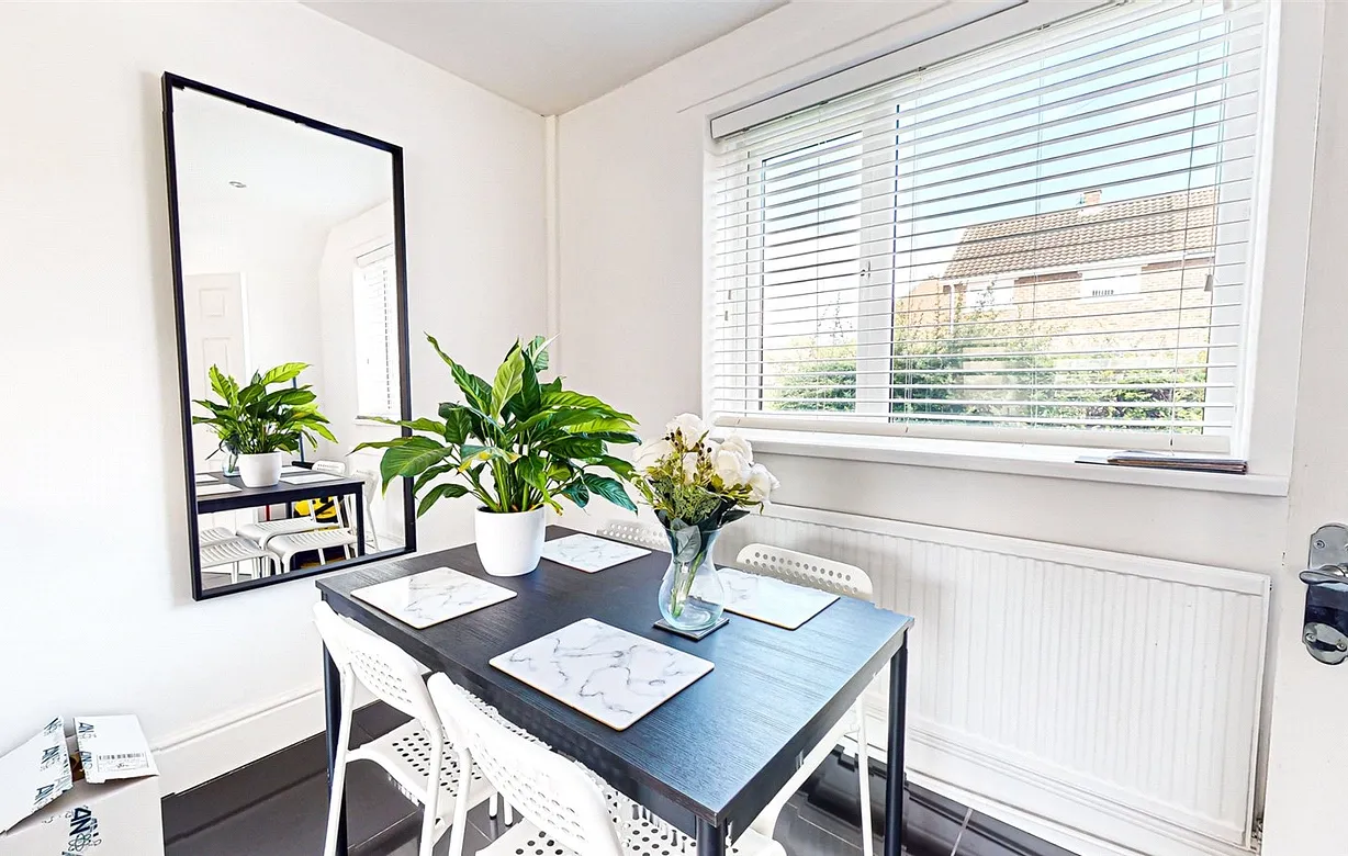 3 bedroom house for sale - Bentley Hurst