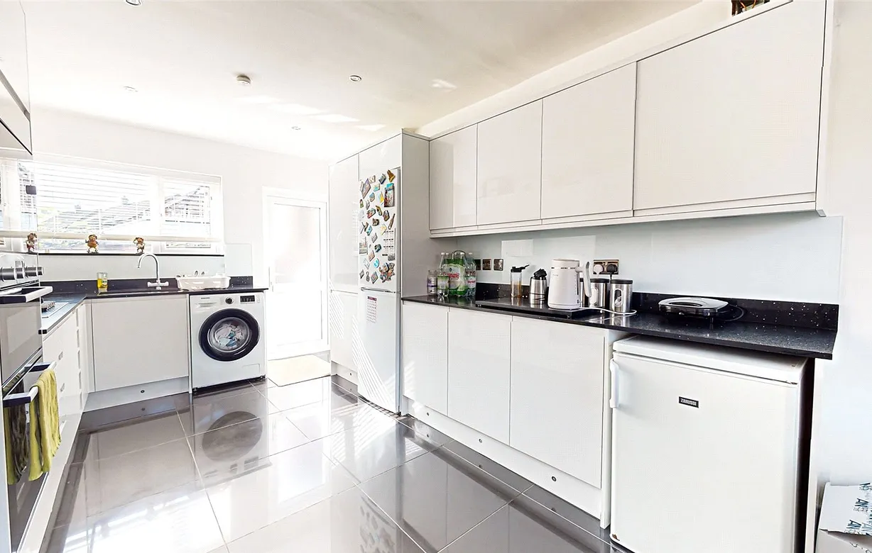 3 bedroom house for sale - Bentley Hurst