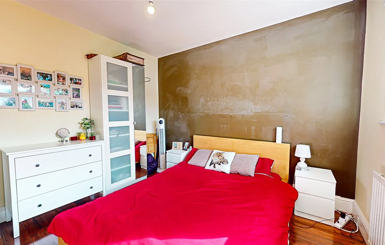 3 bedroom house for sale - Bentley Hurst