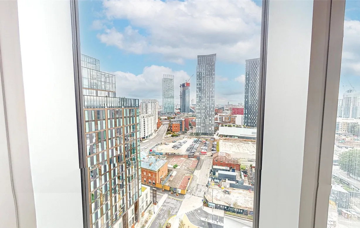 2 bedroom apartment to rent - Bentley Hurst