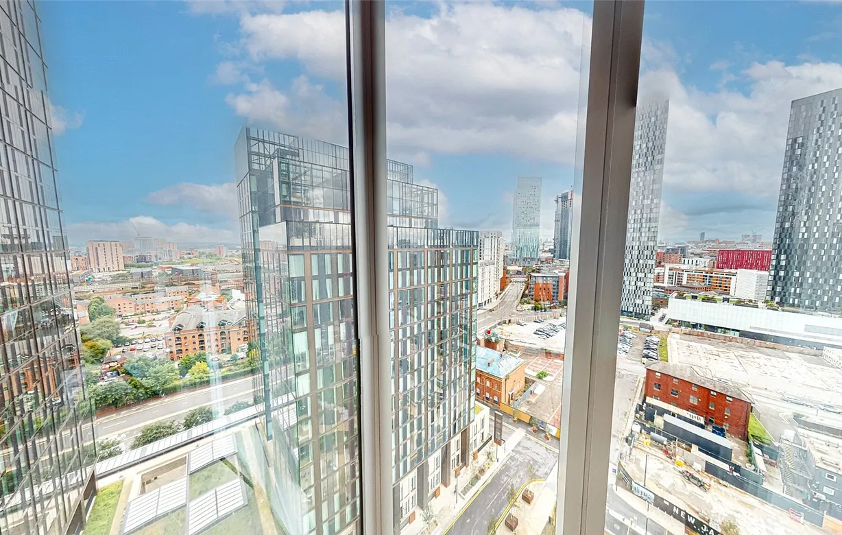 2 bedroom apartment to rent - Bentley Hurst