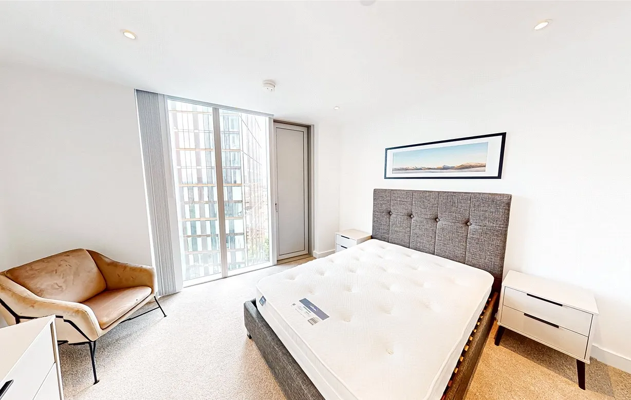 2 bedroom apartment to rent - Bentley Hurst