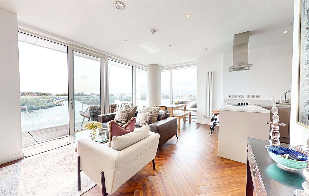 2 bedroom apartment for sale - Bentley Hurst