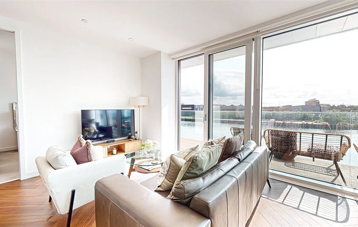 2 bedroom apartment for sale - Bentley Hurst