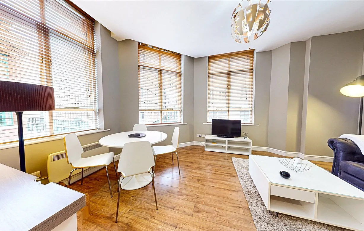 2 bedroom apartment for sale - Bentley Hurst