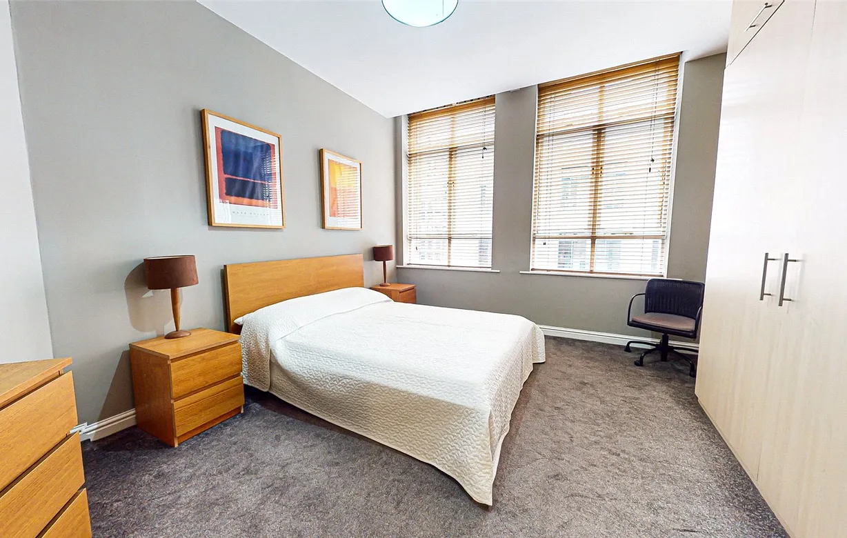 2 bedroom apartment for sale - Bentley Hurst