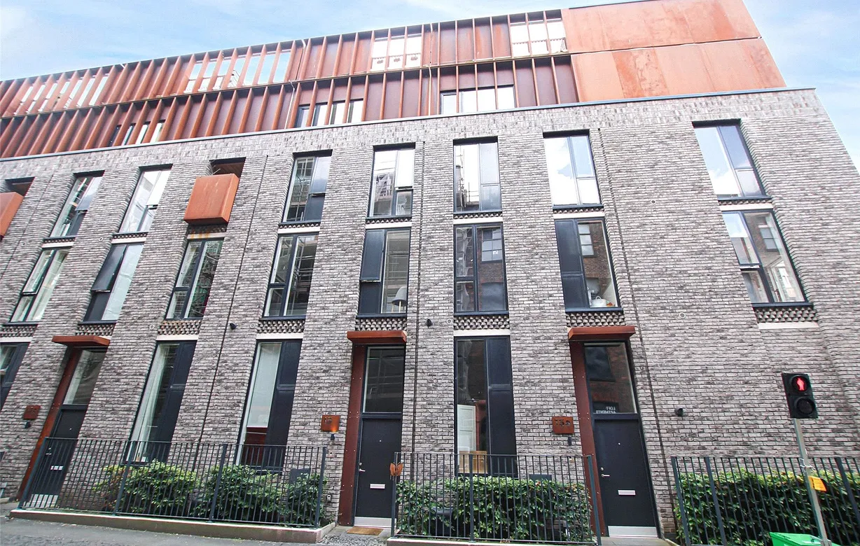 2 bedroom house to rent - Bentley Hurst