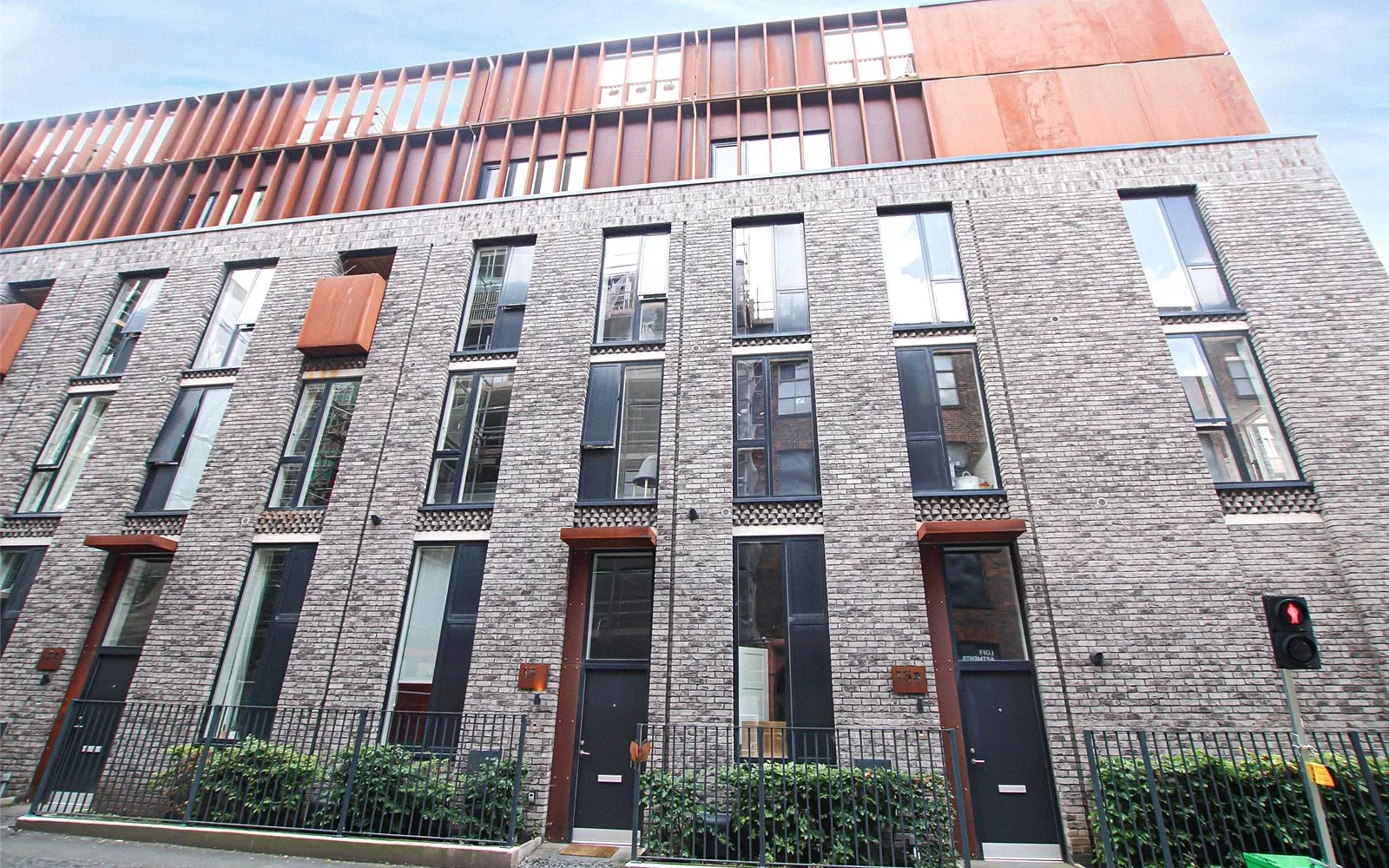 2 bedroom house to rent - Bentley Hurst