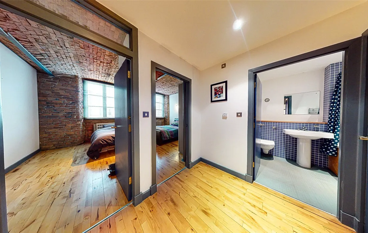 2 bedroom apartment for sale - Bentley Hurst