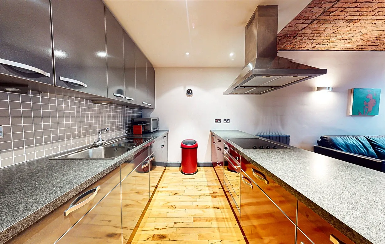 2 bedroom apartment for sale - Bentley Hurst